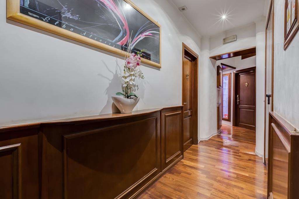 38 Viminale Street Hotel Roma Exterior foto